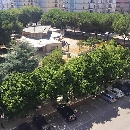 Piazza Partigiani Pensionat Lecce
