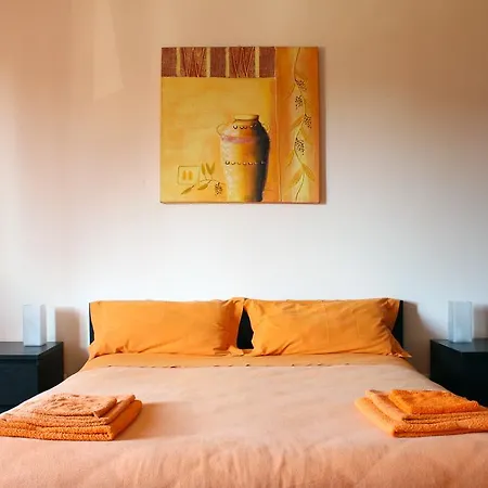 בית הארחה Piazza Partigiani