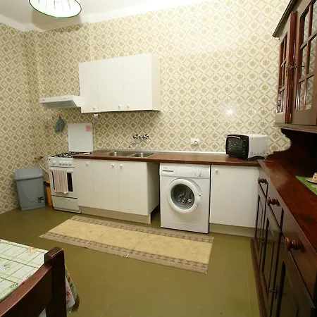 게스트하우스 Piazza Partigiani *