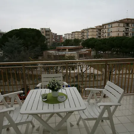 Piazza Partigiani Pensión Lecce