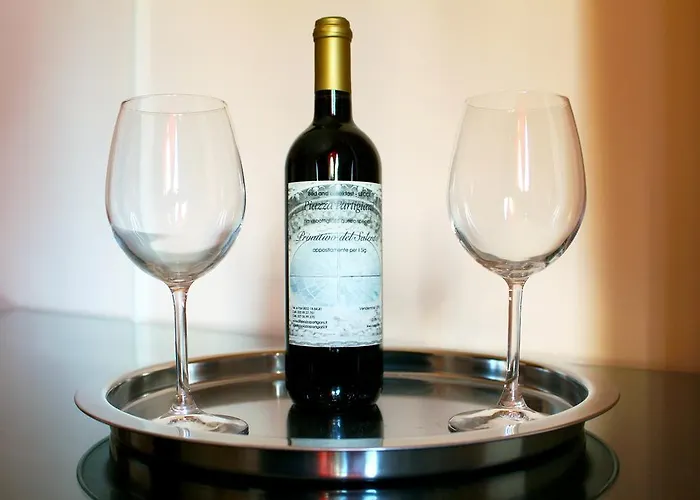 Piazza Partigiani * 레체