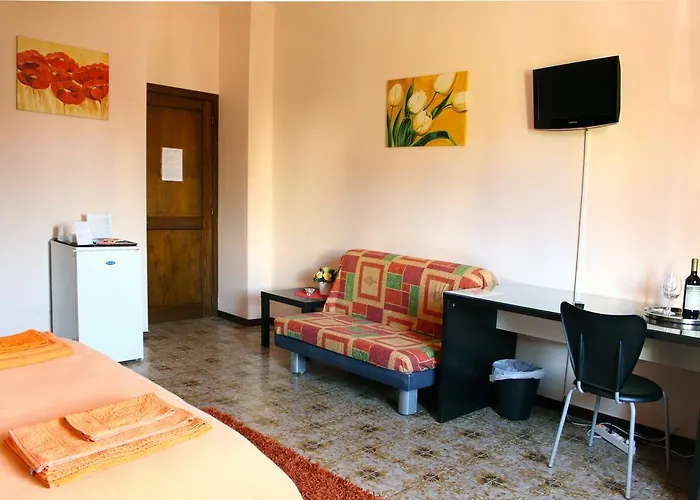 Piazza Partigiani 레체