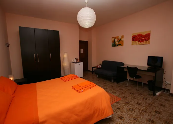 Pensión Piazza Partigiani Lecce