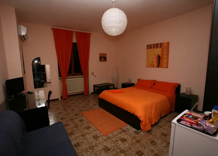 Piazza Partigiani 게스트하우스 레체