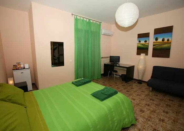 Piazza Partigiani 게스트하우스