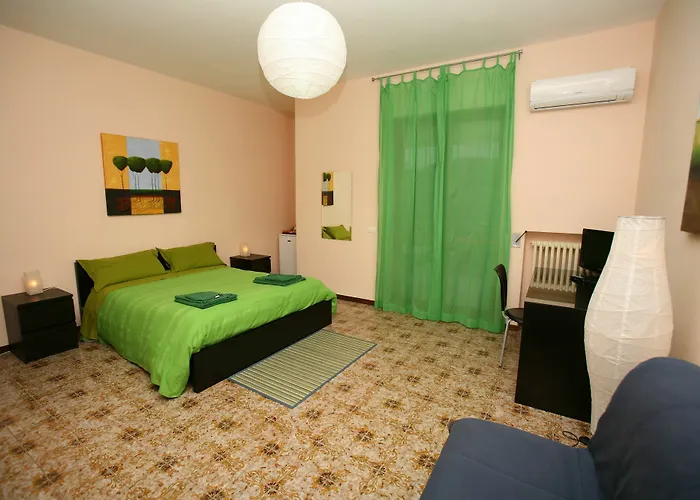 Pensión Piazza Partigiani *